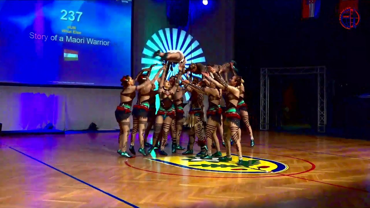 What Else, Ladies Formation from Hungary